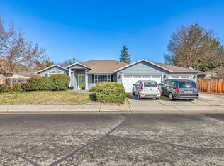 2589 Rabun Way, Central Pt, OR 97502