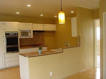 3rd image of 343 N Ivy Ave