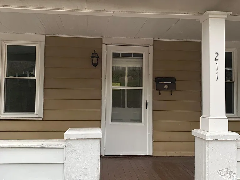 211 Milford Rd — Photo 14