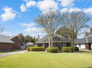 7456 Associate Dr, Baton Rouge, LA 70817