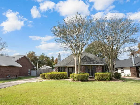 7456 Associate Dr, Baton Rouge, LA 70817