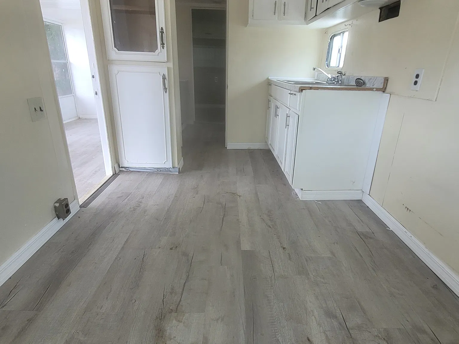1 bed, $746 — Photo 3