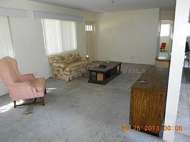5th image of 883 41st Ave NE