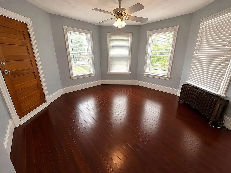 34 Franklin St #2