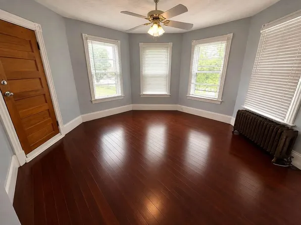 34 Franklin St #2, Attleboro, MA 02703