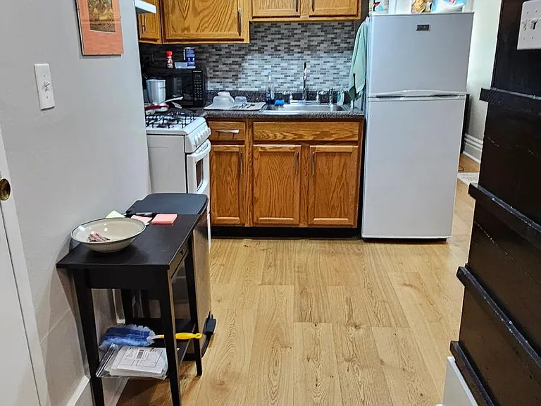 160 S Fairmount St #10 — Photo 11