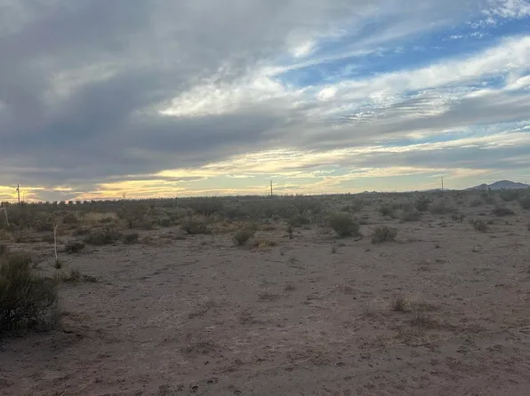 Delphine Rd SW, Deming, NM 88030