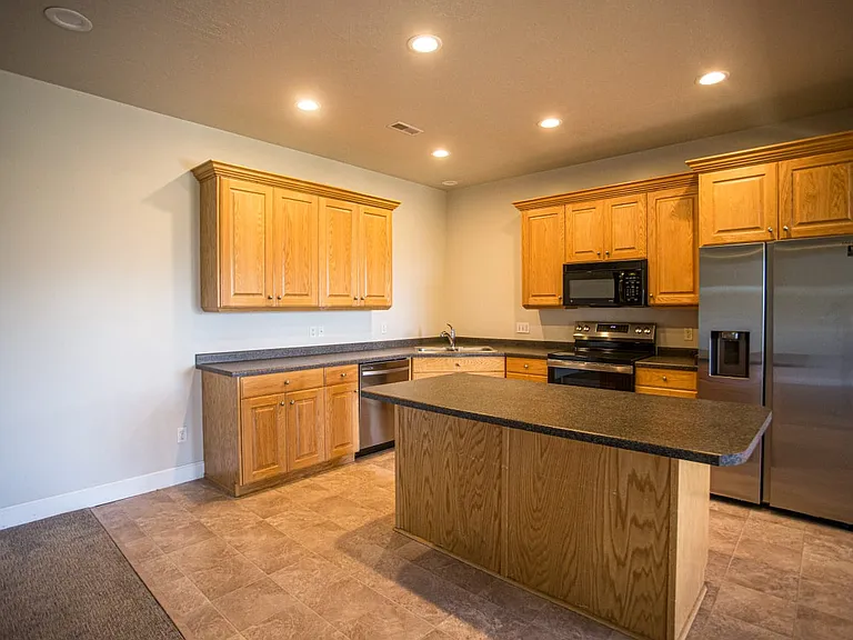 1364 Northridge Dr #1 — Photo 4