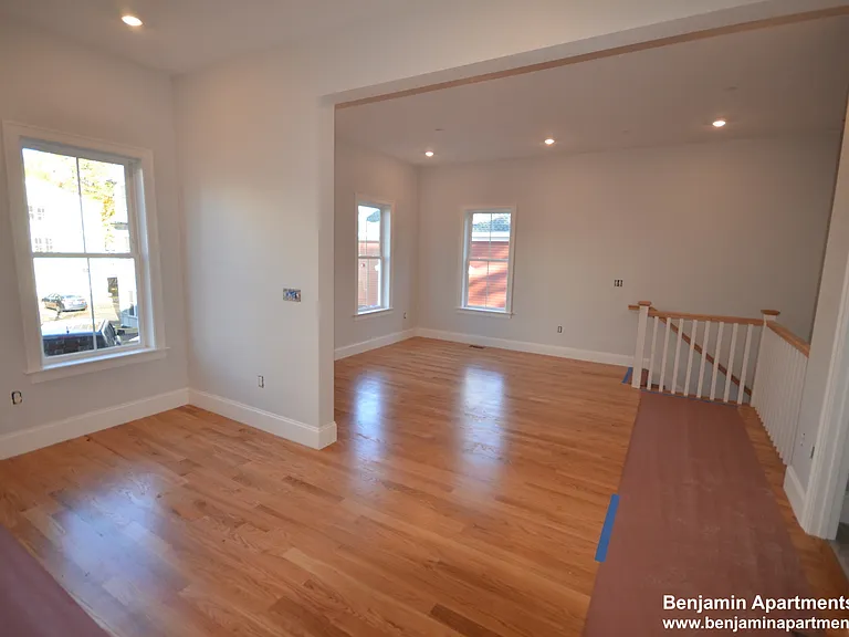 18 Murdock St #15 — Photo 12