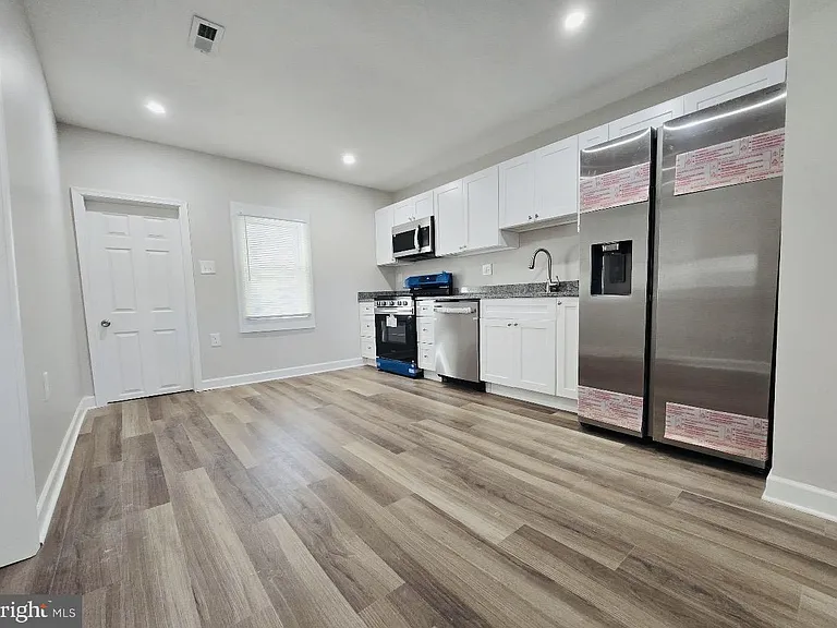 119 Mechanic St — Photo 7