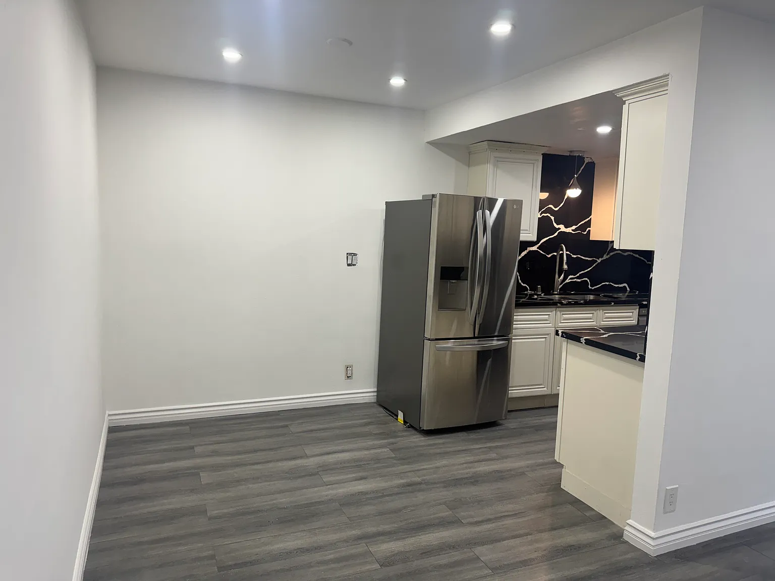 807 N Alfred Street — Photo 4