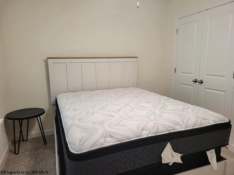 39 Dover Ct — Photo 26