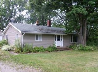 7129 Hillman Rd, Williamsfield, OH 44093