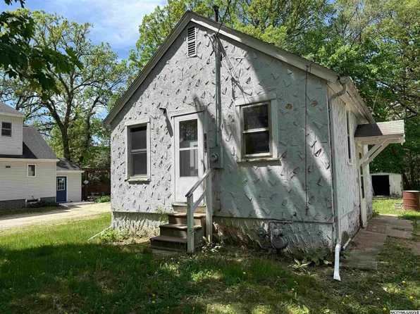 1414 N Ohio Ave, Mason City, IA 50401