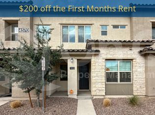 4570 S Renaissance Dr #103, Gilbert, AZ 85297