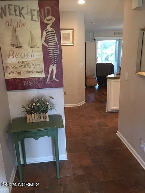 2 bed, 2.0 bath, $1,975 — Photo 2