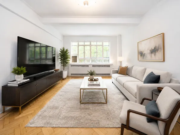 10 West 74th Street image 1 of 11