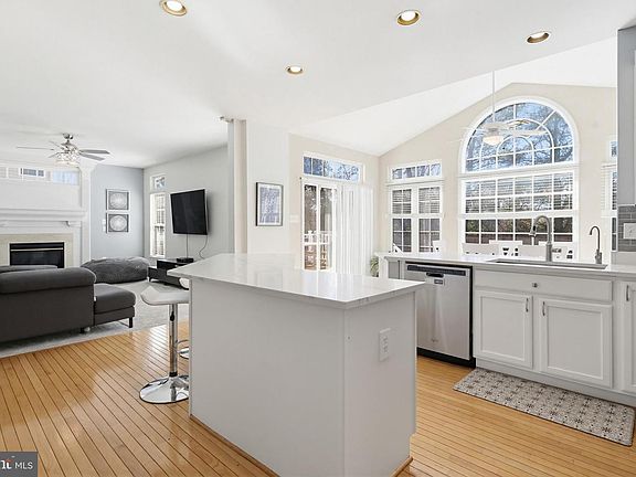 2nd image of 12120 Statewood Rd