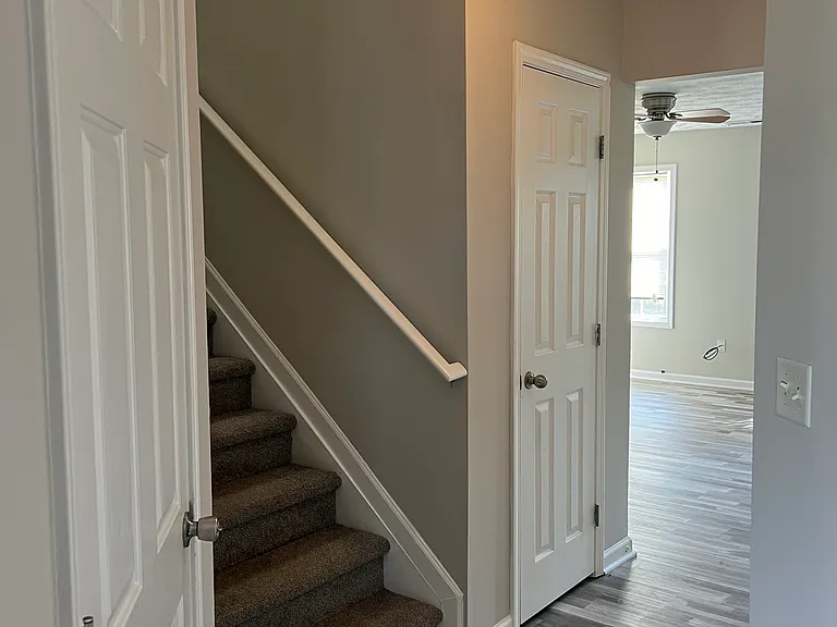 188 Alton Cir — Photo 9