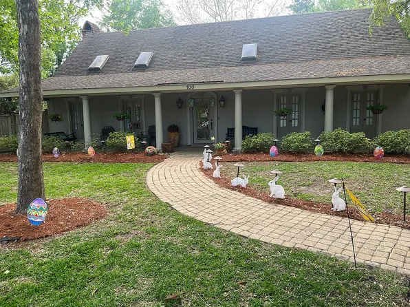 100 Talisheek Pl, Mandeville, LA 70471