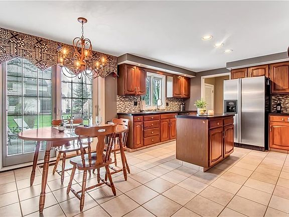2nd image of 297 Glen Oak Dr