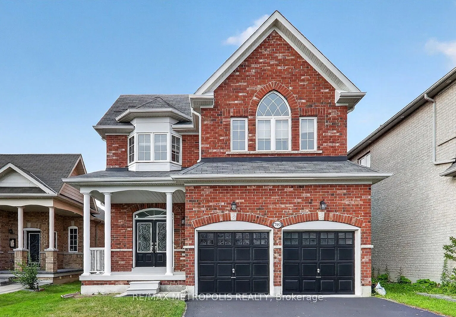 4 bed, $3,495 — Photo 2