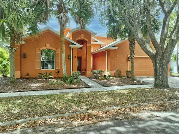 5 Saint Andrews Ct, Palm Coast, FL 32137