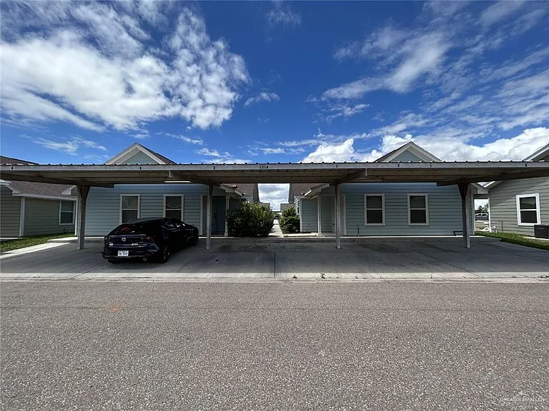 1314 Quitaca Dr #B — Photo 11