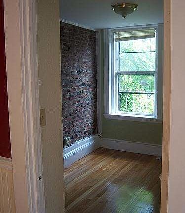 4th image of 72 Revere St #3N