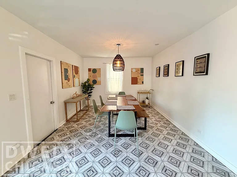 1419 N Paulina St — Photo 11