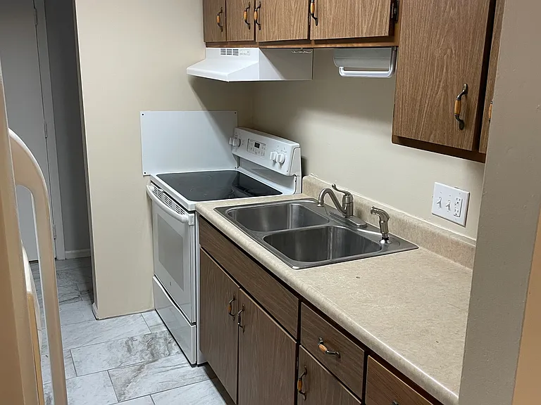 4731 Croftshire Dr #1 — Photo 9