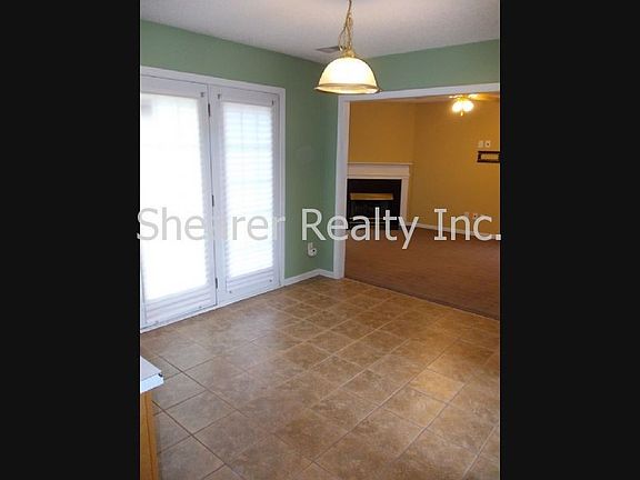4th image of 2426 Celosia Dr