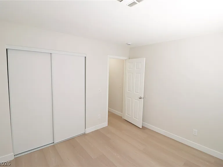 9450 Spellman Ct — Photo 17