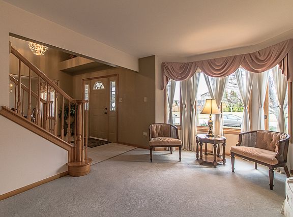 5th image of 19606 Silverside Dr