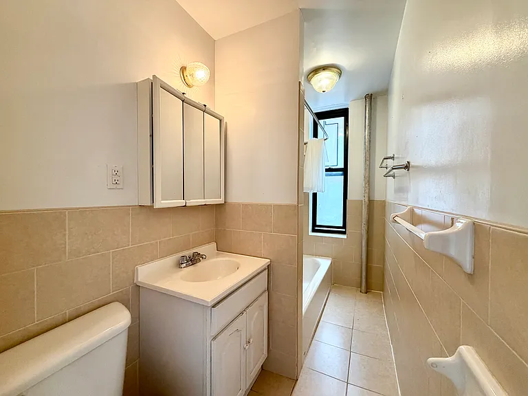 3085 Brighton 13th St #3K — Photo 6