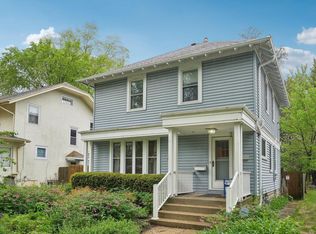 1525 N 69th St, Wauwatosa, WI 53213