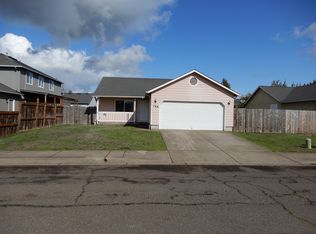 788 Blue Jay Loop, Creswell, OR 97426