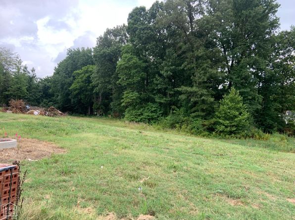 1507 S South St #28-1/2, Paragould, AR 72450