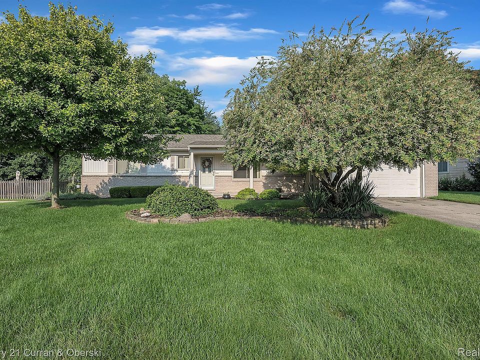 1st image of 24527 El Marco Dr