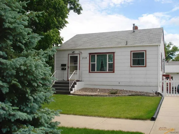 319 Saint Andrew St, Rapid City, SD 57701