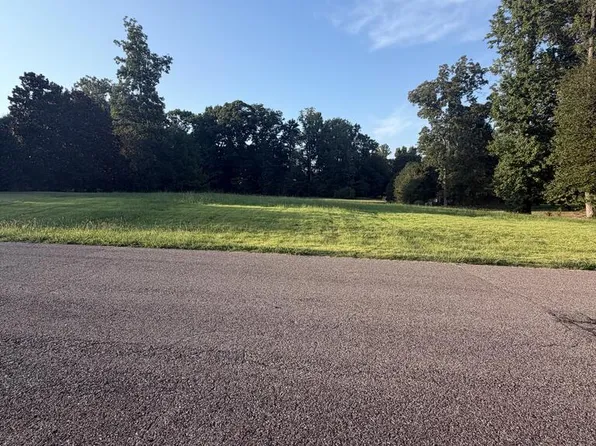 0 Fox Chase Dr, Paris, TN 38242