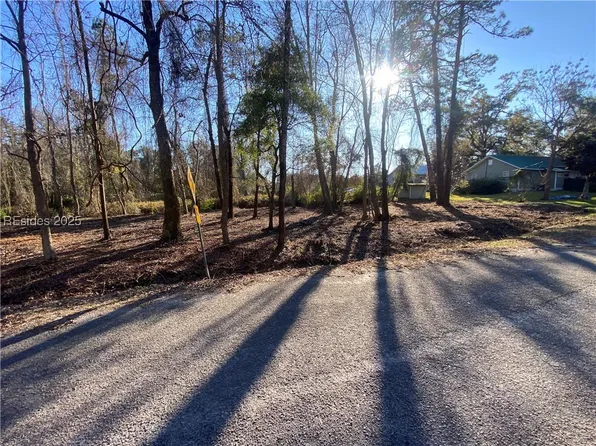 Beach St, Ridgeland, SC 29936