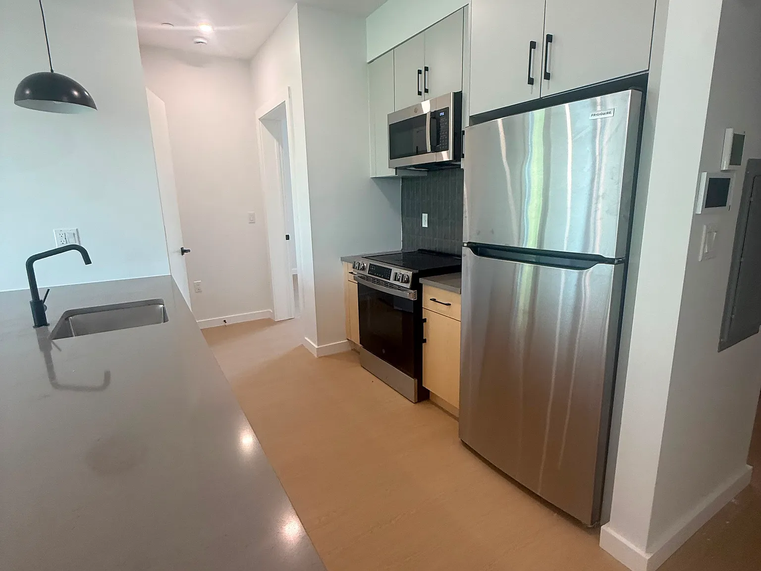 2 bed, $2,800 — Photo 3