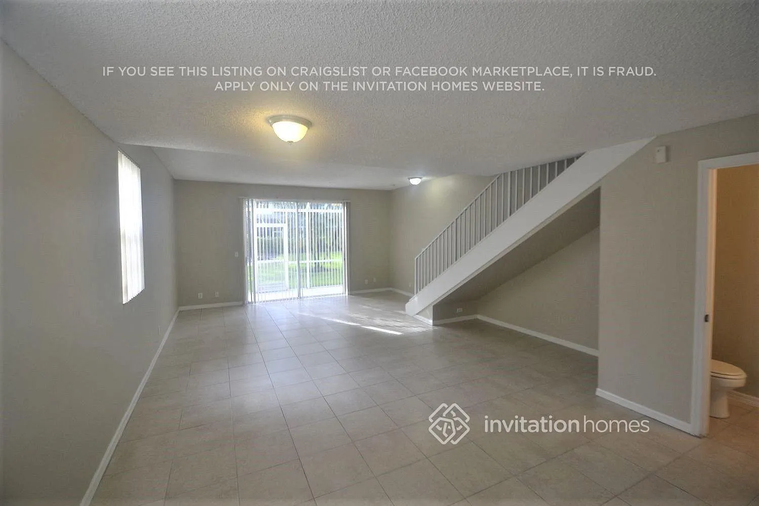 1136 Sorrento Dr Weston, FL 33326 — Photo 2