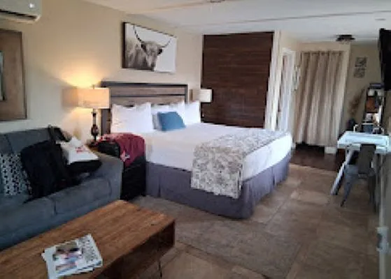 223 W Center St #22 — Photo 6