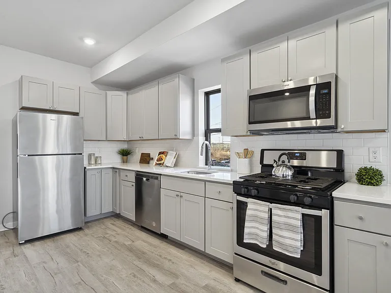 731 N 35th Street Townhomes — Photo 5