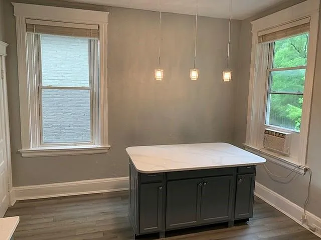 4 bed, 2700 sqft, $2,800 — Photo 3