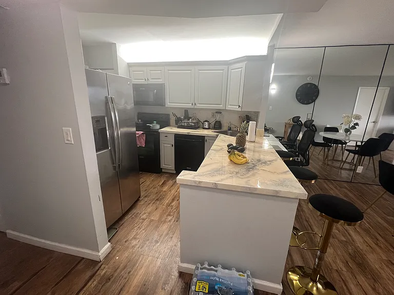 4501 NE 21st Ave #410 — Photo 15