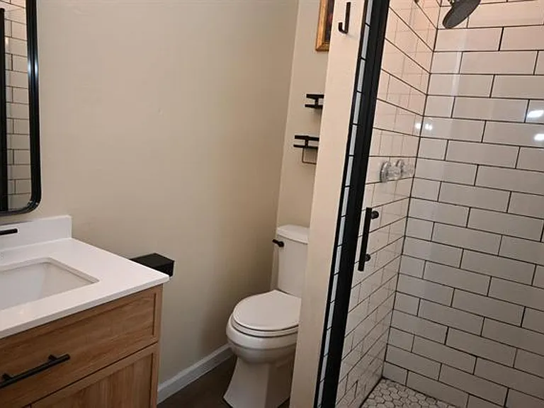 4608 Tammy Dr — Photo 16