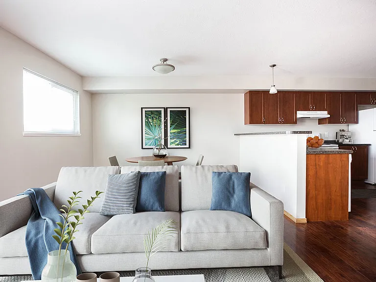 875 Camiel Sys St — Photo 4